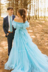 This elegant Off-Shoulder Tulle A-Line Empire Party Prom Dress combines style with comfort. The flattering A-Line design and empire waist accentuate your figure, while the off-shoulder neckline adds a touch of sophistication. Perfect for any formal event.