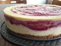 White Chocolate Raspberry Cheesecake