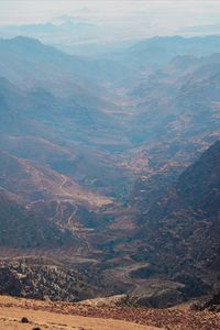 5) Dana Biosphere Nature Reserve If you've done some research about Jordan, you've probably come across Dana Reserve at some point. This is the largest Nature Reserve in the whole country, with loads of fauna and flora to explore, as well as stunning views all over. One of the most incredible views it's probably the Edge of the World https://trips.danielazzip.com/2021/03/16-hidden-gems-in-jordan-that-you-have-to-visit-jordan-off-the-beaten-path.html #edgeoftheworld #danareserve #danajordan