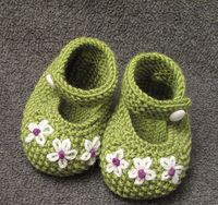 green w/white flowers booties