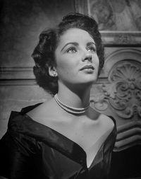 Elizabeth Taylor