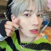 txt kang taehyun selca selfie icon