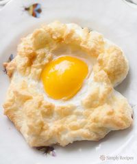 How to Make Cloud Eggs