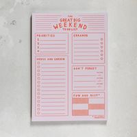 Like to get your weekend plan down before you start? Us too! The Great Big Weekend To Do List will be your perfect sidekick, with sections for your priorities, errands, house & garden tasks, appointments & (most importantly) the things you want to do for fun & rest! This to do list pad measures 14.8cm X 21cm, and comes with 50 sheets of premium quality paper. Made in United Kingdom