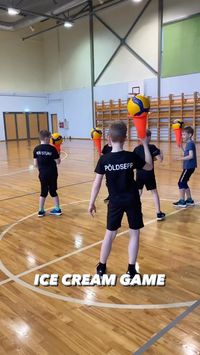 🍦 game for the kids • • • #game #volleyball #volley #coaching #coach #kids #kidgames | Instagram