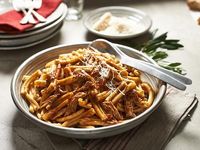 One of the easiest dishes to prepare, this slow cooked ragu is packed with flavour!