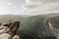 Sunset Yosemite Glacier Point Engagement Session Anais Possamai Photography 02