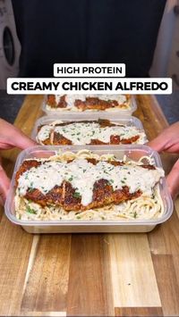 High Protein Creamy Chicken Alfredo Meal Prep! ONLY 500 Calories🔥 If i had to choose one food to eat forever, it would always be pasta🤌🏽 This Chicken Alfredo Pasta is incredibly delicious, so creamy and easy to meal prep! #pasta #pastalover #alfredo #alfredopasta #chickenrecipes #healthyrecipes #highprotein #mealprep #lowcalorie #lowcaloriemeals #easyrecipes #quickrecipes #foodie #gymfood #fitness #healthymeals #fatloss #weightloss  Macros per serving (4 total)  511 Calories | 51g Protein | 45g Carbs | 12g Fat  Ingredients (4 Servings)  - 700g Chicken Breast (2 chicken breasts cut into thinner fillets)  - 1 tbsp Italian Herbs  - 1 tbsp Smoked Paprika or regular Paprika  - 1 tbsp Garlic Powder  - 1 tsp Salt & Pepper  - 2 tsp Olive Oil  - 560g Cooked Spaghetti Pasta  - Garnish with Parsle