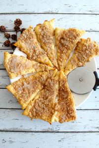 Weight Watchers Cinnamon Sugar Pizza - BEST WW Recipe - Breakfast - Treat - Snack with Smart Points