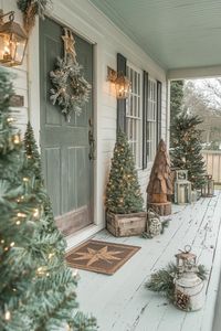 16 Unique Front Porch Christmas Decor Ideas for Holiday Season 45