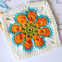 Gorgeous Free Granny Square Crochet Patterns | The Cottage Market