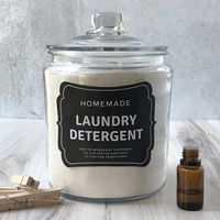 homemade laundry soap recipe {made with essential oils}!! easy to make. natural and free from harsh chemical, artificial fragrances, & dyes. It softens clothes, cuts down on static cling, gets whites dazzlingly and colors bright, removes stains, and actually gets clothes clean! And it's gentle on both clothes & skin. Works in high efficiency (HE) front-loading washing machines and traditional top loaders, too. essential oil recipe, natural cleaning, doTERRA, Young Living, #essentialoils, #DIY