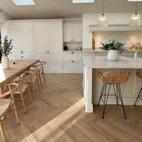 Desert Oak 12mm Herringbone Laminate