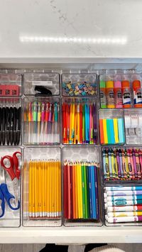 Comment “links914” for my drawer organization & supply links from @walmart! #walmartpartner My junk drawer was looking pretty bad 🙈 (I even took one layer of junk off before I started recording because I could barely open the drawer 😬). I decided to make this drawer much more functional for us by cleaning it out and creating a school supply storage drawer for the kids. I got all my plastic organizer bins and school supplies from @walmart. Love these plastic bins because you can arrange them ho