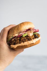 Sweet Potato Black Bean Burger with Chili Lime Mayo made with quinoa, sweet potatoes and black beans. No eggs required! (gluten free, vegetarian, vegan)