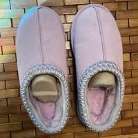 Like New Ugg Tasman Slippers In Pink Lavender Shade. Size 8 In Woman’s. Pictures Show The Condition. Small Stain(Washable) Worn Twice.