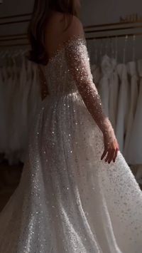 Welcome to Milla Nova, where we offer a stunning range of winter wedding dresses for modern brides. Our elegant wedding dresses are designed for the modern bride, featuring elegant styles that will make you feel like a princess. We offer mermaid wedding dresses, simple & casual, boho wedding dresses, short & lace wedding dresses, second & civil and engagement bridal dresses. Find luxury wedding dress, plus-size wedding dress, strapless wedding gowns.