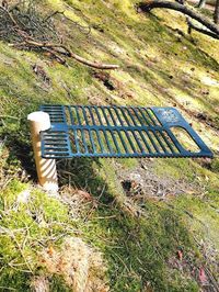 Hello I have a portable grate for sale. Dimensions 21cm x 30cm 4mm thick Weight 900gr Material steel. Feel free to check out my offers. There you will find other models of grates and other things related to bushcraft