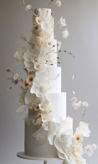 50 Romantic Wedding Cakes Love's Sweet Symphony : Dreamy Texture Wedding Cake