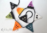 The Lazy Hobbyhopper: Halloween bunting - free pattern