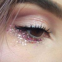 MOTEL on Instagram: “SHIMMER & SHINE 💕 #motelrocks #glitter #makeup #eyemakeup #inspo”