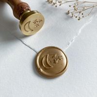 Add that extra finishing touch to your invites, projects, gift wrapping, table decor and more with our signature celestial inspired wax seals. These wax seals come in a number of colours, a perfect match for any envelope or decoration.  DETAILS Our moon and stars wax seals come with a self adhesive sticker on the back. Great for use on place names, envelopes, invitations or wrapping paper. Available in 13 different colours including golds, greens and blues which match our moon and stars wedding