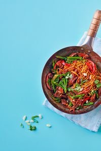 Spicy lamb noodles