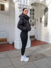 How To Style The Short Puffer Jacket | Peexo | Bloglovin’