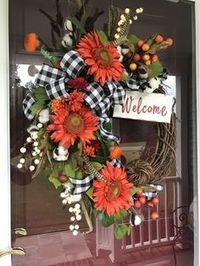 50 Fall Wreaths for Front Door to Cherish this Beautiful Autumn Season - Hike n Dip