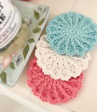 Whip up this cute and easy flower shaped scrubby which is perfect for your face or in the kitchen. Crochet one for every day of the week and simply pop them into the laundry. They make a great gift paired with a nice soap or a scented candle.