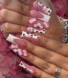 Rodeo Nails, Cowboy Nails, Cow Nails, Colored Acrylic Nails, Summery Nails, Glow Nails, Short Square Acrylic Nails, Long Acrylic Nails Coffin, Acrylic Nails Coffin Pink