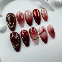 Dark Red And Gold Nails, Garnet Nails, Lunar New Year Nails, Long Nails Almond, Nails Japanese, Nails Wedding, Japanese Nails, Party Nails, Nails Almond