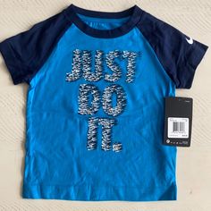 Nike Boys T-Shirt Get Your Little One A Cute And Dainty Look By Slipping Them Into This Nike Laser Blue T-Shirt! Brand New With Tags Size : 2t Color : Laser Blue This Item Will Be Securely Packaged!! Price Is Firm! But Willing To Negotiate. I Do Offer Discounts On Multiple Listings Purchased. This Is The Exact Item That You Will Receive. Check Everyday For New Inventory Nike Boys Laser Blue T-Shirt 76g133-U3h Nike Blue Short Sleeve T-shirt, Light Blue Short Sleeve T-shirt For Playtime, Blue Short Sleeve Shirt For Playtime, Blue Short Sleeve Tops For Playtime, Blue Pre-shrunk T-shirt For Playtime, Blue Nike T-shirt With Logo Print, Pre-shrunk Blue T-shirt For Playtime, Nike Blue Shirt For Summer, Nike Blue T-shirt With Logo Print