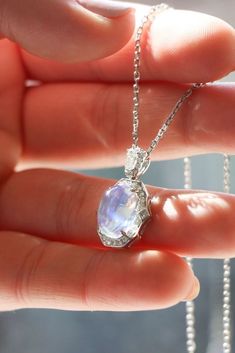 Moonstone Jewelry Moonstone Rings, The Bling Ring, Diamond Pendants Designs, Stone Accessories, Royal Aesthetic, Moonstone Cabochon, Bleu Pastel, Magical Jewelry, Silver Gemstone Jewelry