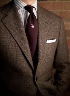 #gentlemansissue A Man In A Suit, Man In A Suit, Burgundy Tie, Suit Style, Mens Fashion Suits