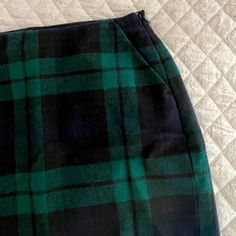 Green Navy Blue Plaid Skirt. Thicker Material, Super Comfy And Unworn Condition. Navy Blue Plaid Skirt, Green Plaid Skirt, Blue Plaid Skirt, Blue And Green Plaid, Mini Pencil Skirt, Skirt Mini, Banana Republic Factory, Plaid Skirt, Plaid Skirts