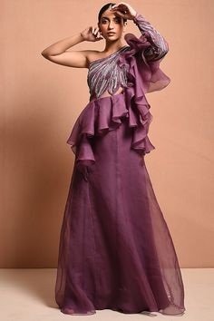 Mauve Fabric, Designer Dresses Elegant, Gown Indian, Saree Gown, Designer Evening Gowns, Indian Gowns Dresses, Embellished Gown, Designer Party Wear Dresses