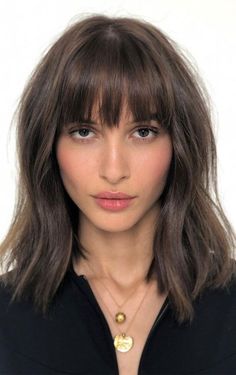 Lob Haircut With Bangs, Bangs Haircut, Bangs With Medium Hair, Lob Haircut, Hair 2024, Hair Balayage, Fringe Hairstyles, Haircuts For Fine Hair