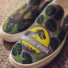 Jurassic Park Inspired VANS Cute Punk Outfits, Jurassic Park Jeep, Lost Lands, Painted Vans, Shoe Inspiration