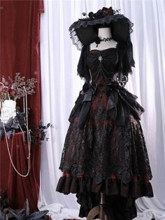 Gothic Dresses Victorian, Devilcore Outfits, Goth Victorian Dress, Victorian Vampire Outfit, Vampire Core Outfits, Red Gothic Dress, Victorian Gothic Dress, Gothic Victorian Dresses, Vampire Dress