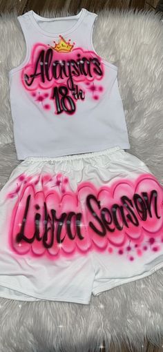 Custom Personalized Airbrush Name Booty Shorts Crop Top Set - Etsy Pink Graphic Print Sets For Summer, White 90s Style Shorts For Summer, White 90s Style Summer Shorts, Pink Graphic Print Shorts For Summer, Cute Party Shorts For Summer, Cute Summer Party Shorts, 90s Summer Birthday Tops, 90s Style Summer Birthday Tops, 90s Summer Tops For Birthday