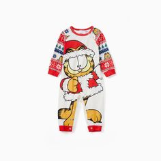 Celebrate Christmas with the whole family in our Officially Licensed Nickelodeon Garfield Matching Outfits.
* Christmas pattern designs with Garfield elements. 
* Flame-retardant fabric. 
* 2piece matching outfits or one jumpsuit. 
* Neckline, sleeves, and ankle cuffs made of polyester and spandex. 
* Stylish and comfortable fit. 
* Full-length coverage. 
* Sourced from top-notch suppliers. 
* 100% polyester fabric for dad's red sleepwear. 
* 96% polyester and 4% spandex for children's sleepwear. Red Sleepwear, Matching Outfits Christmas, Family Matching Sleep Sets In Red, Garfield Pajamas, Matchinf Pajamas Disneyland, Festive Family Matching Red Sleepwear, Matching Christmas Pajama, Red Cartoon Print Cotton Sleepwear, Family Matching Christmas