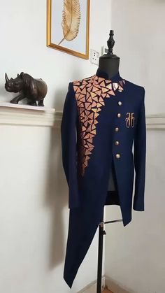 Party Wear Suits For Men, Stylish Suits For Men, Male Neck, India Fashion Men, Classy Man, Suit For Men Wedding, Suit Groom, Stylish Shirts Men, African Shirts For Men