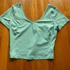 First Pictures Are Hard To See The Color. Sea Foam Green Color. Brand New Condition, Size 6. Will Negotiate Price Fitted T-shirt For Yoga In Spring, Scoop Neck Cotton Yoga Top, Cotton Scoop Neck Yoga Top, Cotton Scoop Neck Top For Yoga, Blue V-neck Athleisure Top, Blue Workout T-shirt For Spring, Athleisure Scoop Neck Tops For Yoga, Basic Scoop Neck Tops For Yoga, Blue Short Sleeve Activewear For Spring