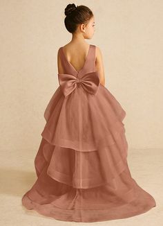 We encourage all our flower girls to feel like the princess they are while wearing Pumpkin. Made from matte satin and tulle, she features a scoop neckline, a bow tie belt, a ruched A-line silhouette, and a tiered tulle skirt trimmed with horsehair. Pomegranate Dressing, Flower Girl Dresses Champagne, Party Gown Dress, Tiered Tulle Skirt, Pumpkin Flower, Tulle Flower Girl, Full Length Skirts, Flower Girl Dresses Tulle, Rust Dress