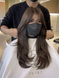 Wolfcut Hair With Bangs, Oval Haircut, Hairstyle Balayage, Long Wolfcut Haircut With Bangs, Haircut Wavy