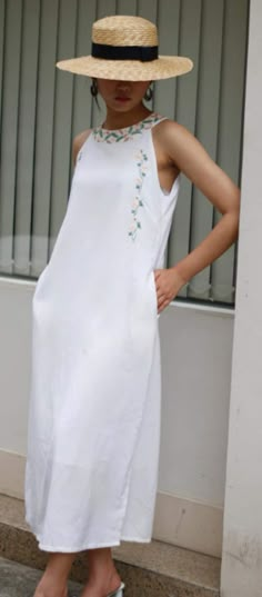 White Linen Maxi Dress MARTA, Handmade Embroidery Linen Dress, Halter Neck Linen Dress, Tea Length Linen Dress, White Linen Maxi Dress - Etsy Vietnam White Linen Maxi Dress, Classic Linen Dress, Outfit Elegante, Dress Tea Length, Dress Halter Neck, Linen Dress Women, White Linen Dresses, Traje Casual, Lakme Fashion Week