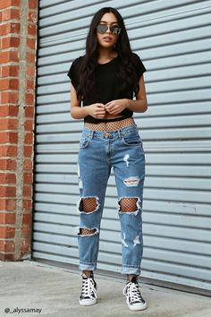 Jeans Low Rise Boyfriend Jeans, Boyfriend Jeans Outfit, Boyfriend Jeans Style, Black Pinterest, Trendy Swimwear, Boyfriend Jean, Spring Jewelry, Inspiration Mode