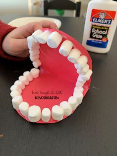 Tooth Preschool Activities, Teeth Kindergarten, Teeth Craft, Tooth Preschool, Dentist Crafts, Dental Health Preschool Crafts, Dental Health Crafts, Health Preschool