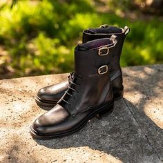 women boots Charles Goodyear, Military Style Boots, Cordovan Shoes, Leather Craftsmen, Leather Industry, Exclusive Shoes, Military Boots, Shoe Tree, Leather Boots Women